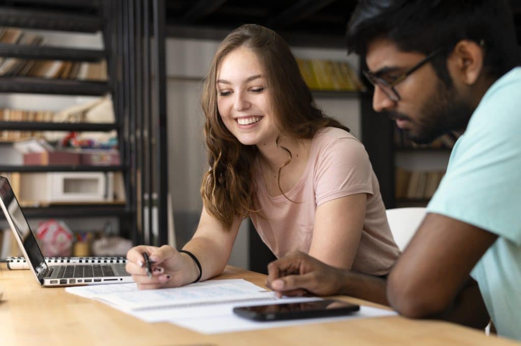 New Federal Student Loan Repayment Plans: 2026 Grads Guide